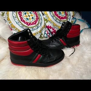 Gucci contrast padded sneakers